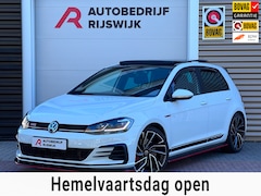 Volkswagen Golf - 2.0 TSI GTI Performance Pano/Camera/Keyless