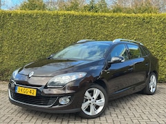Renault Mégane Estate - Megane 1.2 TCe Bose 116PK NAP Navi Achteruitrijcamera Trekhaak Cruise Control