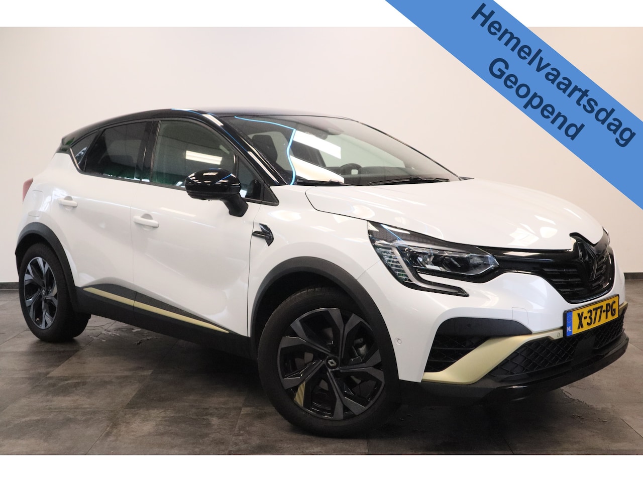 Renault Captur - 1.6 E-Tech full hybrid 145 E-Tech engineered ACC PDC Navi Stoelverwarming 360 Camera NAP! - AutoWereld.nl