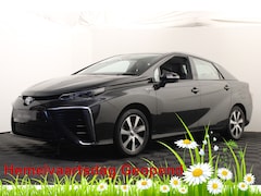 Toyota Mirai - Dynamic *Hemelvaart open