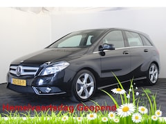 Mercedes-Benz B-klasse - 180 Ambition |Camera|Navi| *Hemelvaart open