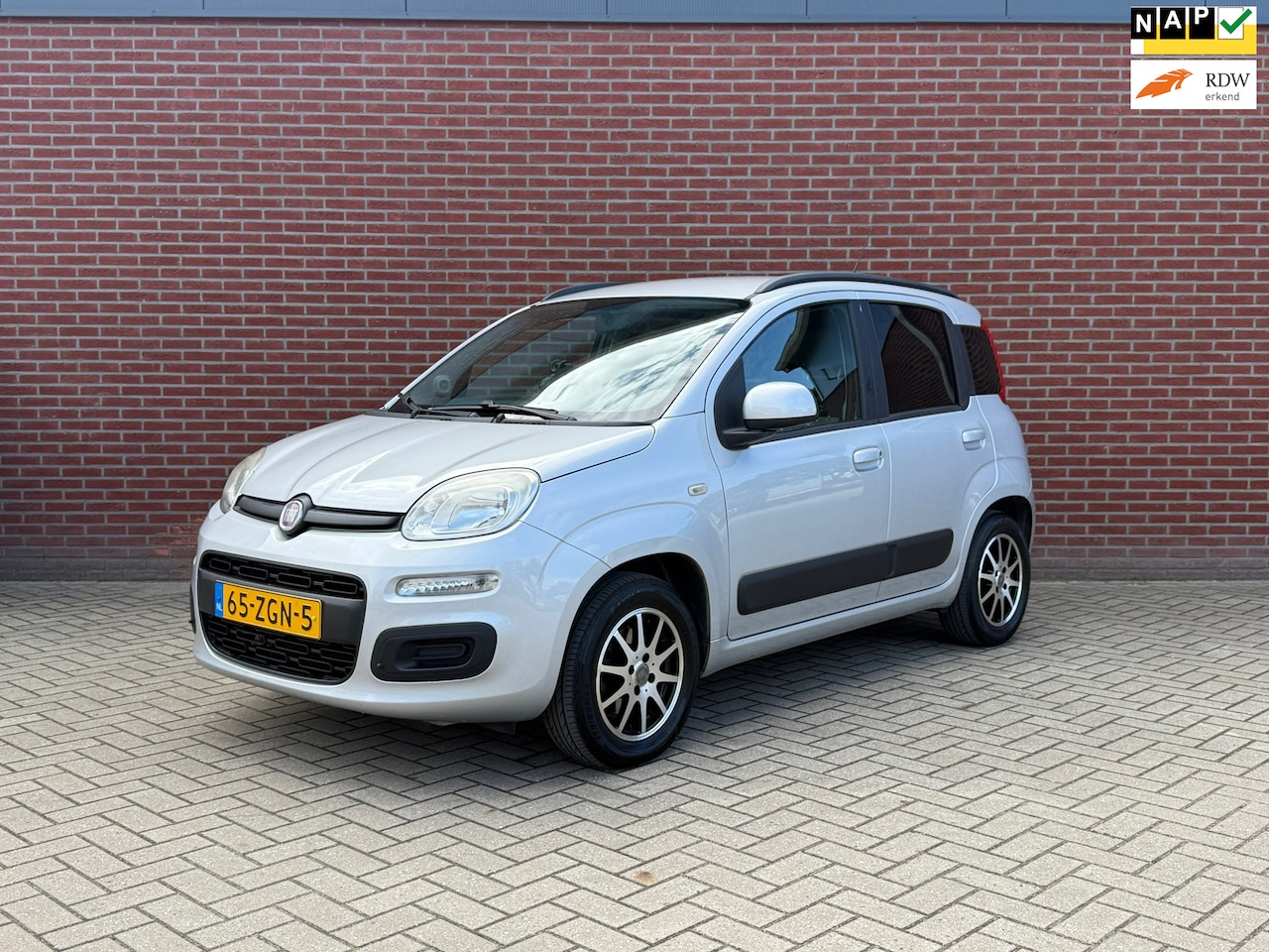 Fiat Panda - 0.9 TwinAir Lounge 5-deurs / NAP / Airco / Elektrische ramen - AutoWereld.nl