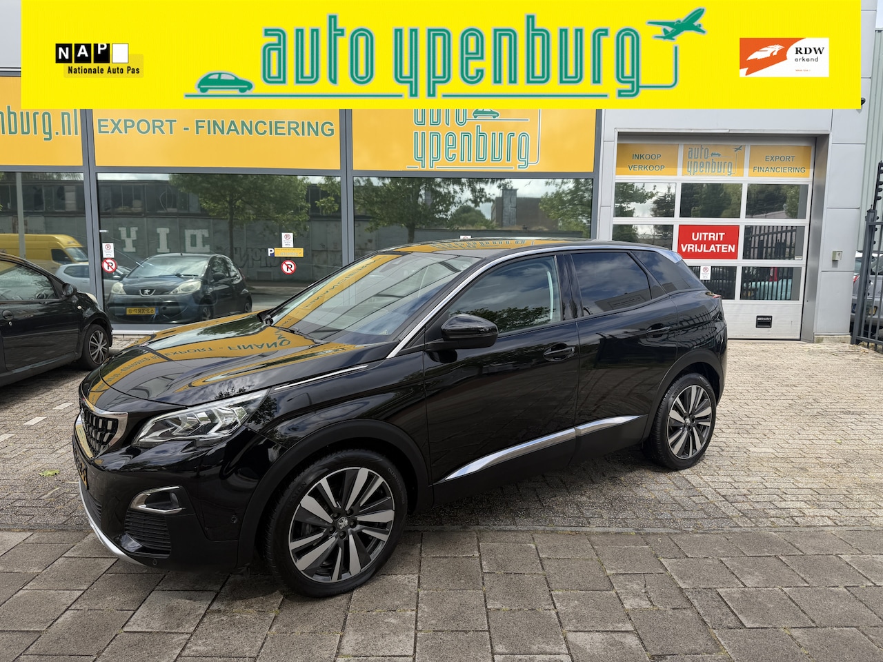 Peugeot 3008 - 1.2 PureTech Blue Lease Premium * 124.996 Km * Navi * Led * Climatronic * Digitaal Dashbor - AutoWereld.nl