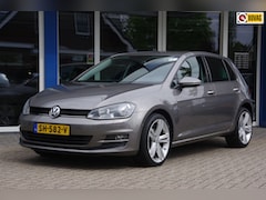 Volkswagen Golf - 1.4 TSI Highline DSG Trekhaak Stoelverwarming Parkeersensoren