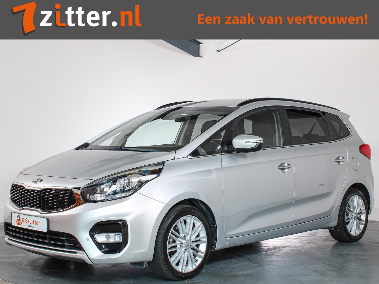 Kia Carens - 1.6 GDi DynamicLine 7-Persoons, Apple Carplay/Android auto, Navigatie, Achteruitrijcamera, - AutoWereld.nl