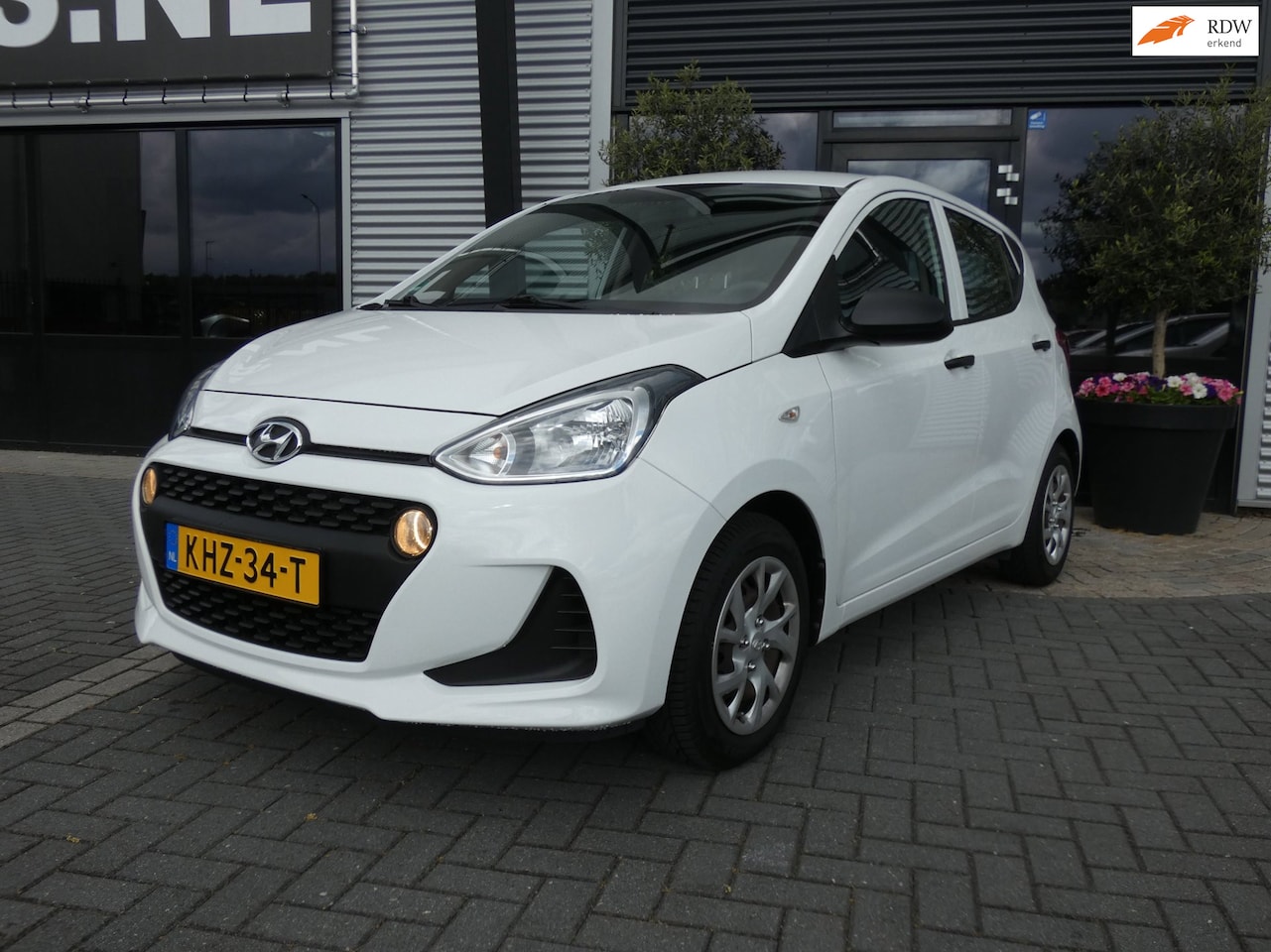 Hyundai i10 - 1.0i i-Drive Sound 1.0i i-Drive Sound - AutoWereld.nl