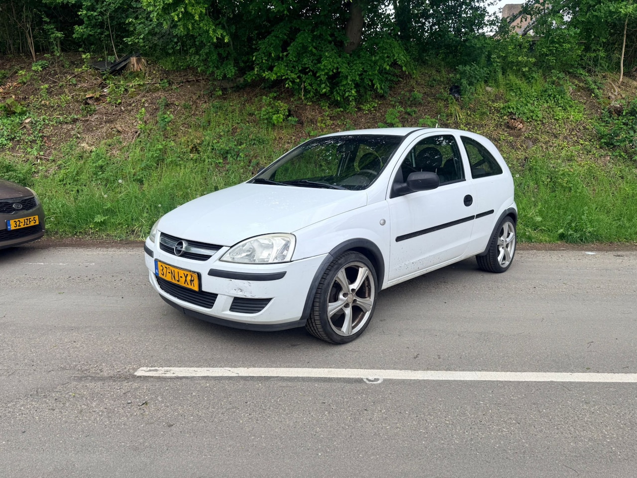 Opel Corsa - 1.2-16V 1.2-16V nieuwe APK - AutoWereld.nl