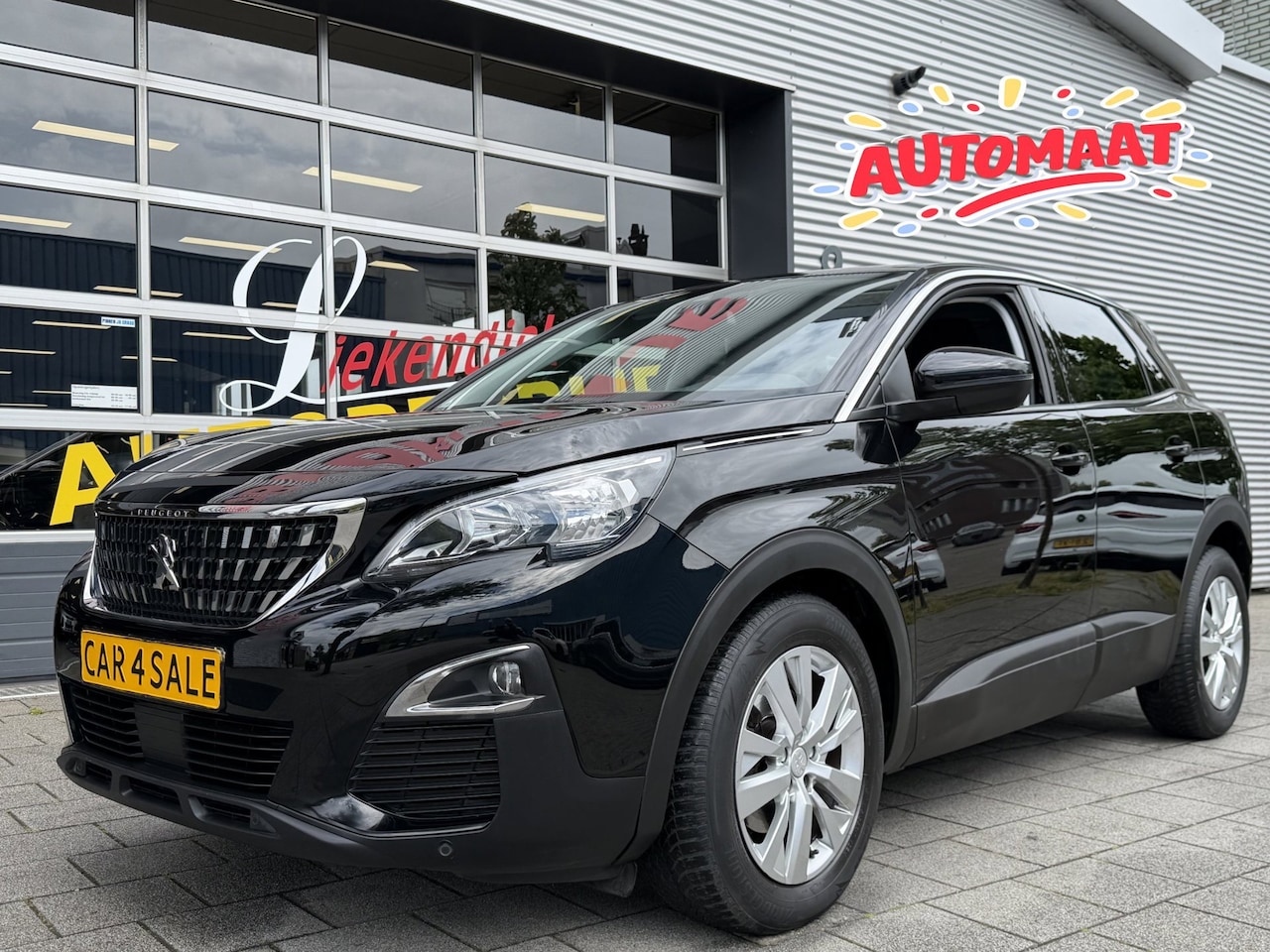 Peugeot 3008 - 1.2 PureTech Active Business - Automaat - 66.000 KM - Navigatie / Apple CarPlay I Airco I - AutoWereld.nl