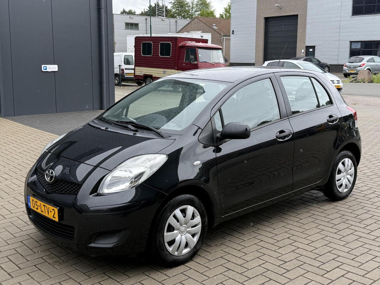 Toyota Yaris - 1.0 VVTi Acces 5-deurs Airco NAP vaste prijs - AutoWereld.nl