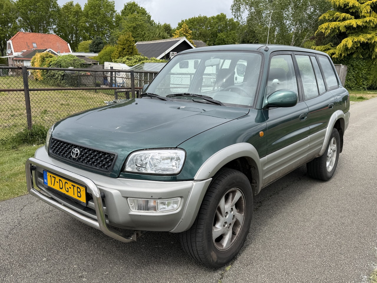 Toyota FunCruiser RAV4 - 2.0i Wagon 4x4 - AutoWereld.nl