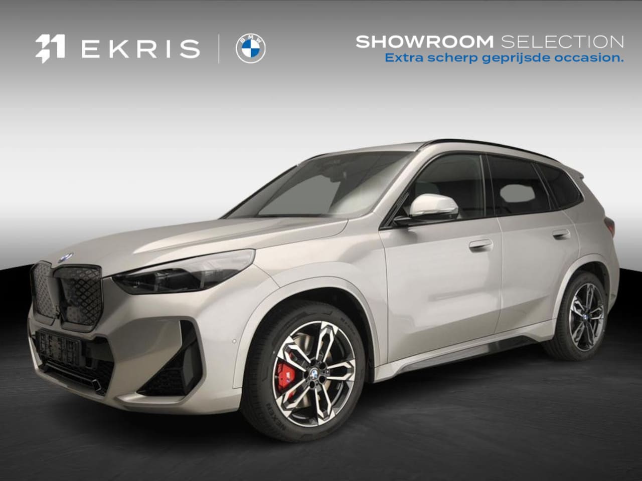 BMW iX1 - eDrive20 M Sport Edition / Trekhaak / Panoramadak / Driving assist plus / Adaptief onderst - AutoWereld.nl
