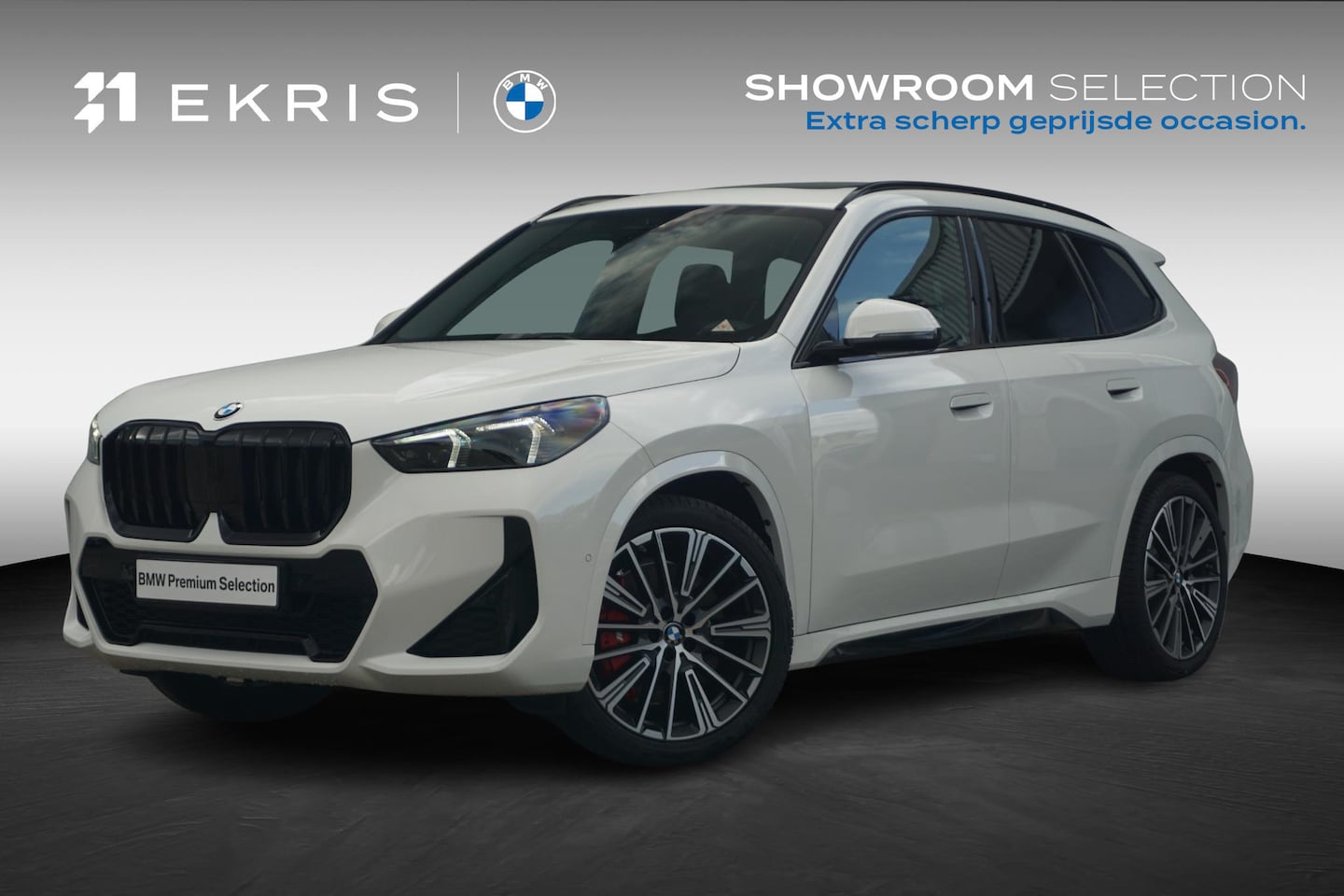 BMW X1 - sDrive20i M Sport Pro / Trekhaak / Panoramadak / Keyless entry / Adaptieve LED koplampen / - AutoWereld.nl