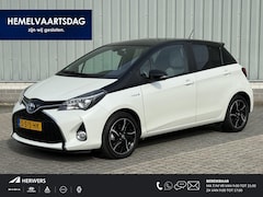 Toyota Yaris - 1.5 Hybrid Dynamic Bi-Tone / Dealer Onderhouden / Fabrieksgarantie t/m 07-2027 / Navigatie