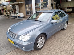 Mercedes-Benz C-klasse - 180 K. Elegance