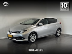 Toyota Auris - 1.8 Hybrid Dynamic | All season banden |