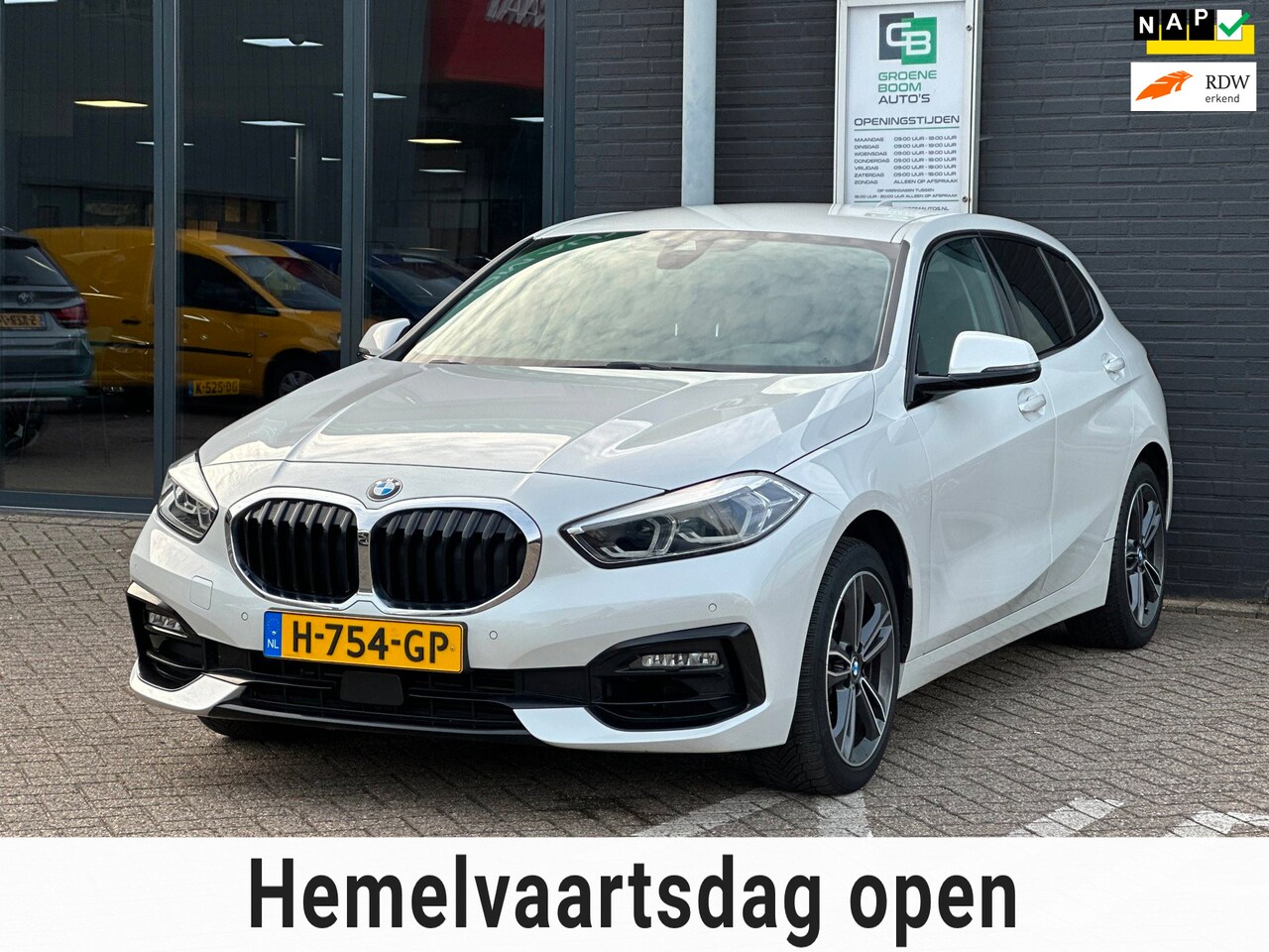 BMW 1-serie - 118i Executive Edition/NAVI/CARPLAY/LED/NL AUTO NAP!! - AutoWereld.nl