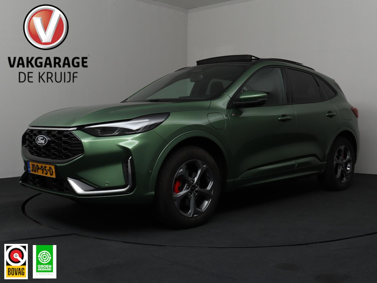 Ford Kuga - 2.5 PHEV ST-Line | Winterpakket | Trekhaak | Panoramadak | ACC! - AutoWereld.nl