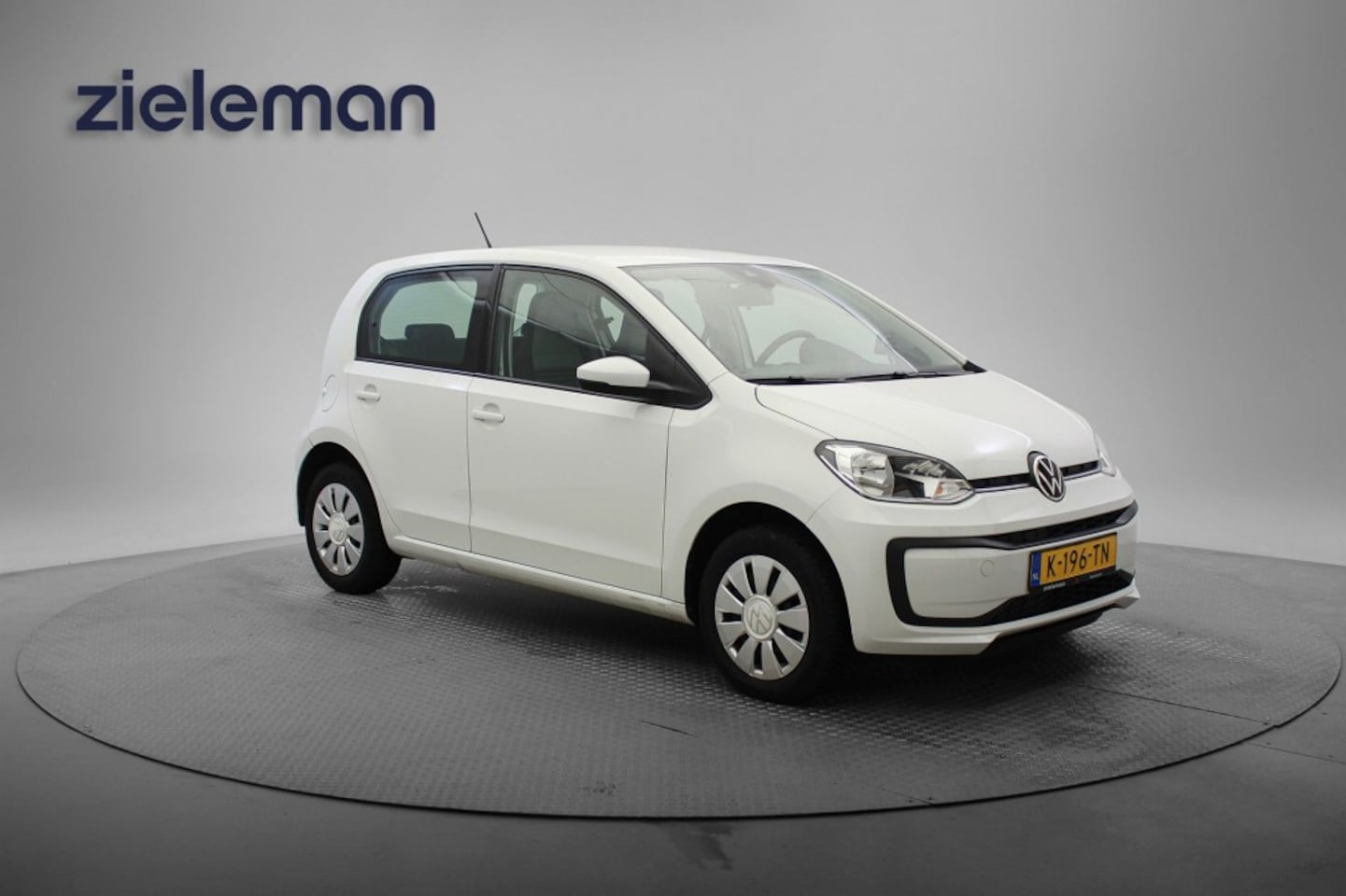 Volkswagen Up! - Up 1.0 5 Deurs ExecutiveLine - Navi, Cruise, Clima, Camera - AutoWereld.nl