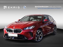BMW 1-serie - 120 | M Sportpakket | Driving Assistant | Voorstoelen Verwarmd | Apple Carplay