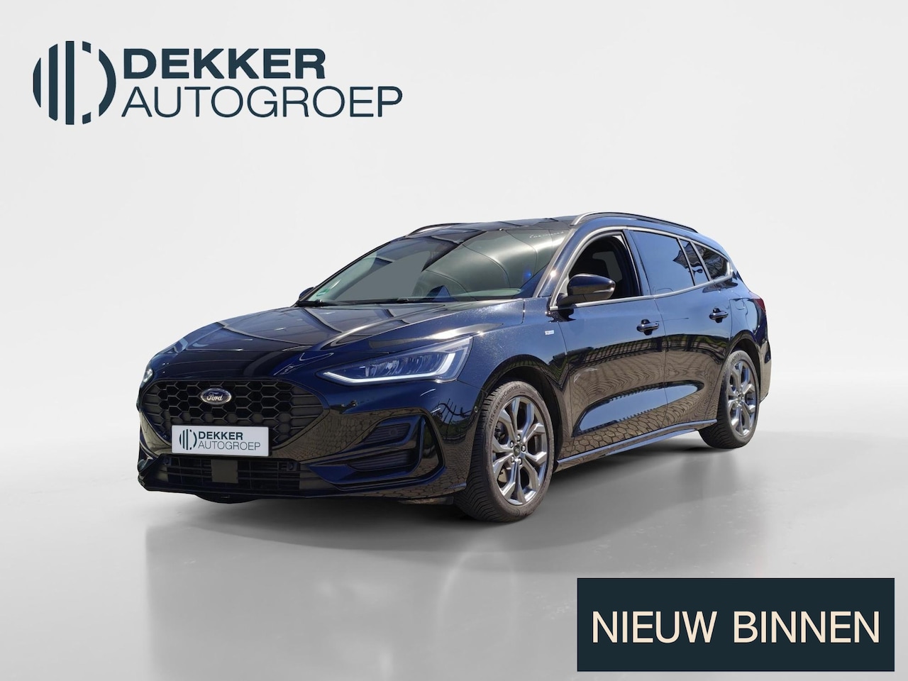 Ford Focus Wagon - 1.0 EcoBoost Hybrid ST Line | Groot scherm | Winter Pack - AutoWereld.nl