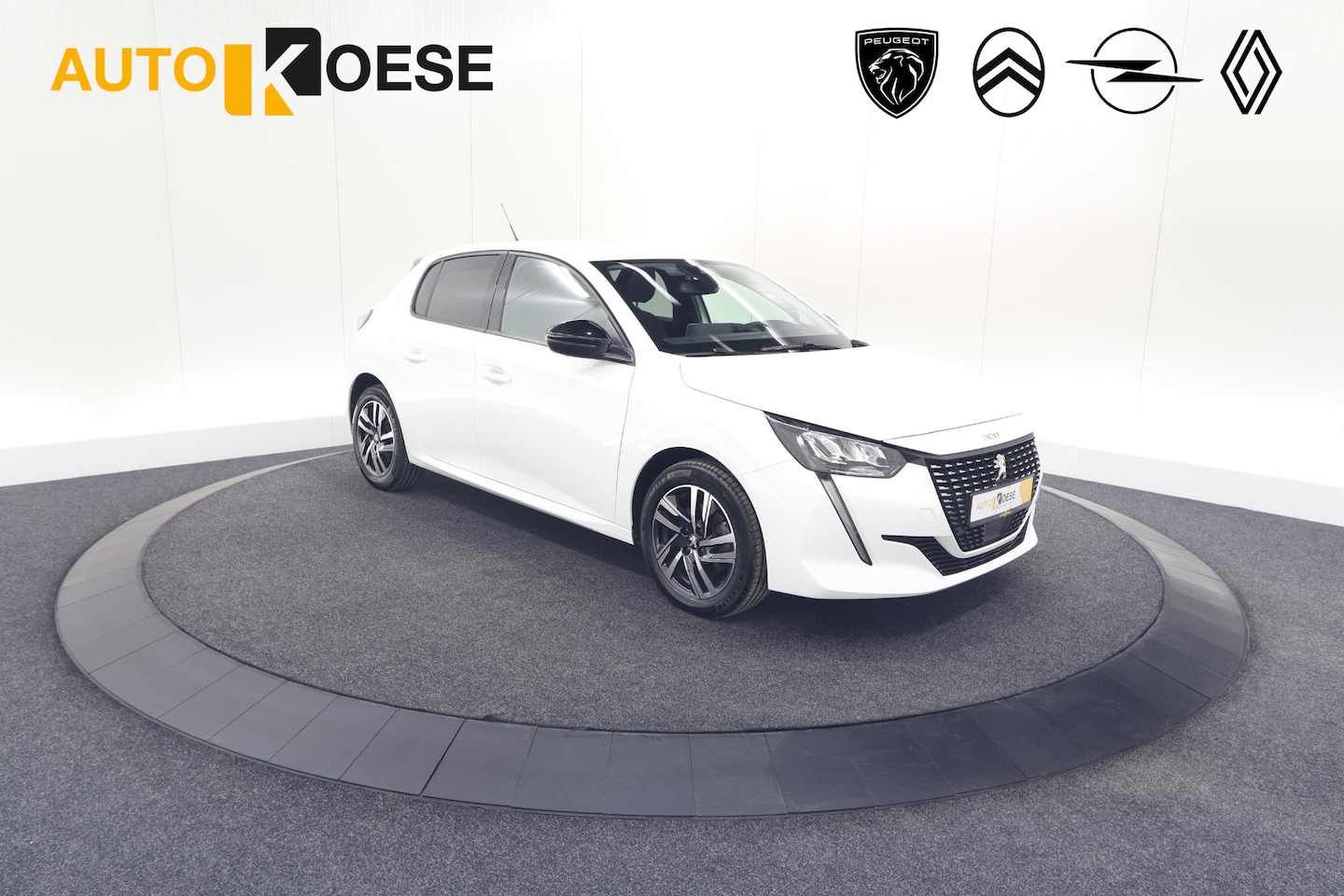 Peugeot 208 - PureTech 100 Allure Pack | Camera | Adaptieve Cruise Control | Apple Carplay | Stoelverwar - AutoWereld.nl