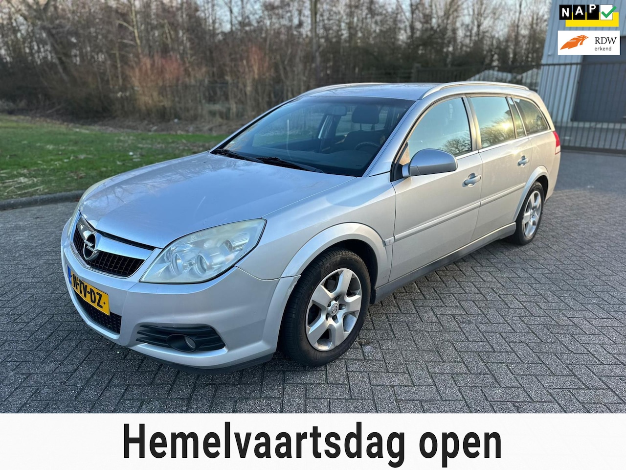 Opel Vectra Wagon - 1.8-16V Business/MEENEEM PRIJS/APPLE CARPLAY - AutoWereld.nl