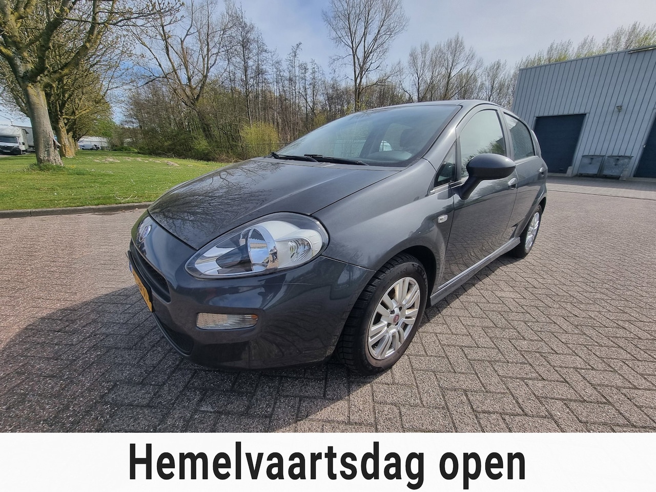 Fiat Punto Evo - 0.9 TwinAir Street AIRCO REGENSENSOR ELEKTRISCHERAMEN - AutoWereld.nl