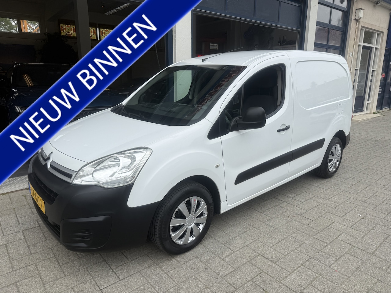 Citroën Berlingo - 1.6 BlueHDI 75 Comfort 1.6 BlueHDI 75 Comfort - AutoWereld.nl