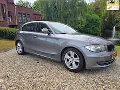 BMW 1-serie - 118i EffDyn. Ed. Business Line Ultimate Edition