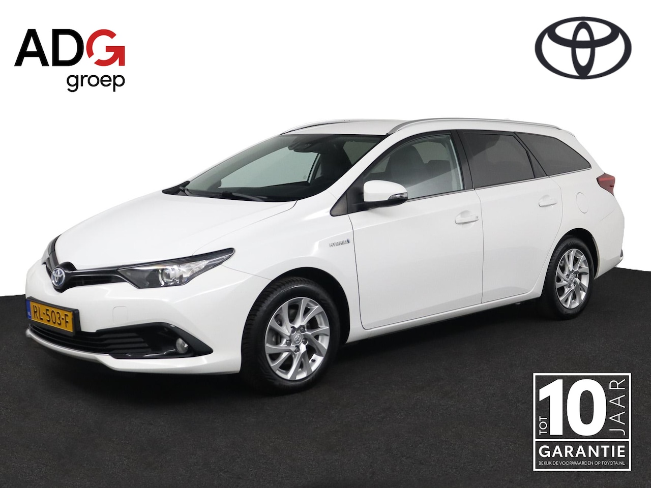 Toyota Auris Touring Sports - 1.8 Hybrid Dynamic Go | Parkeercamera | Cruise control | - AutoWereld.nl