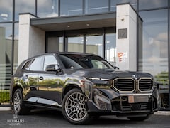BMW XM - PHEV Label Red 30 kWh / Warranty / Individual / Bowers & Wilkins / Professional / Tow-Bar