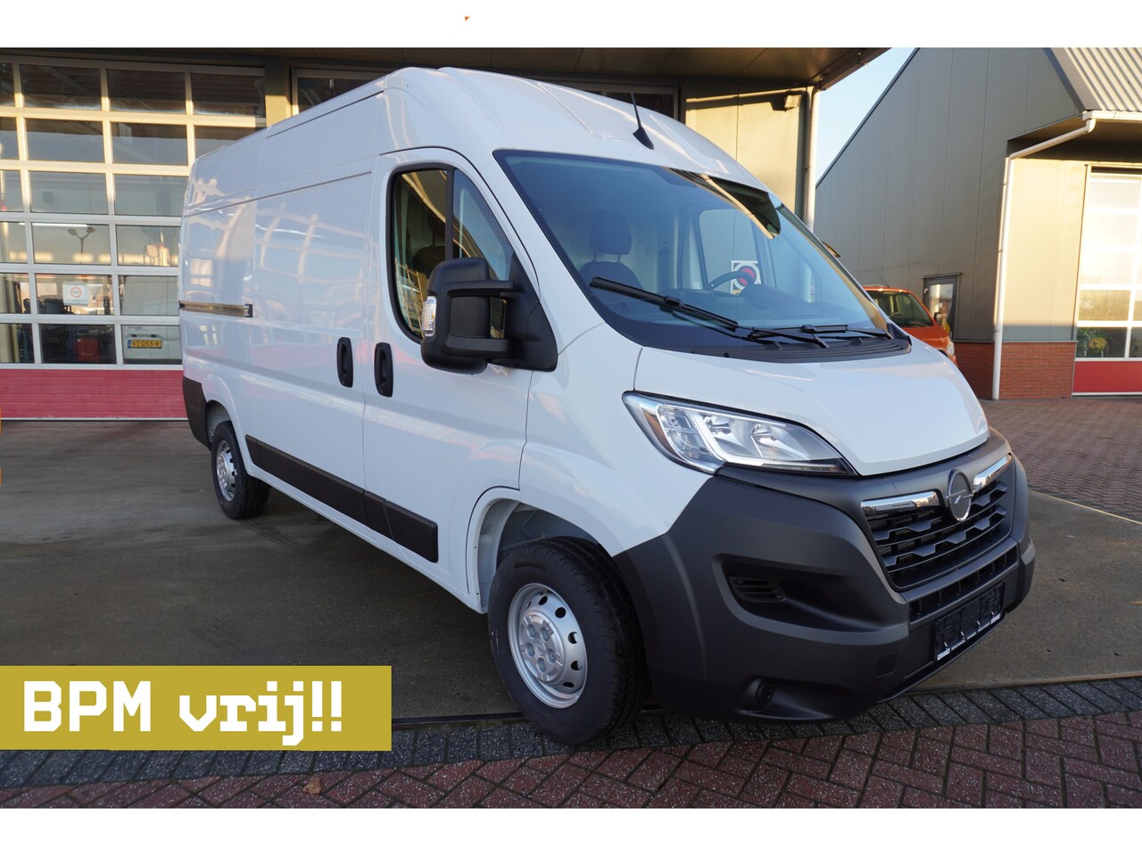 Opel Movano - 2.2D 140PK L2H2 Nr. V031 | Airco | Cruise | Camera | Navi - AutoWereld.nl