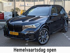 BMW X5 - XDrive45e High Executive / M-Pakket / Luchtvering / Trekhaak