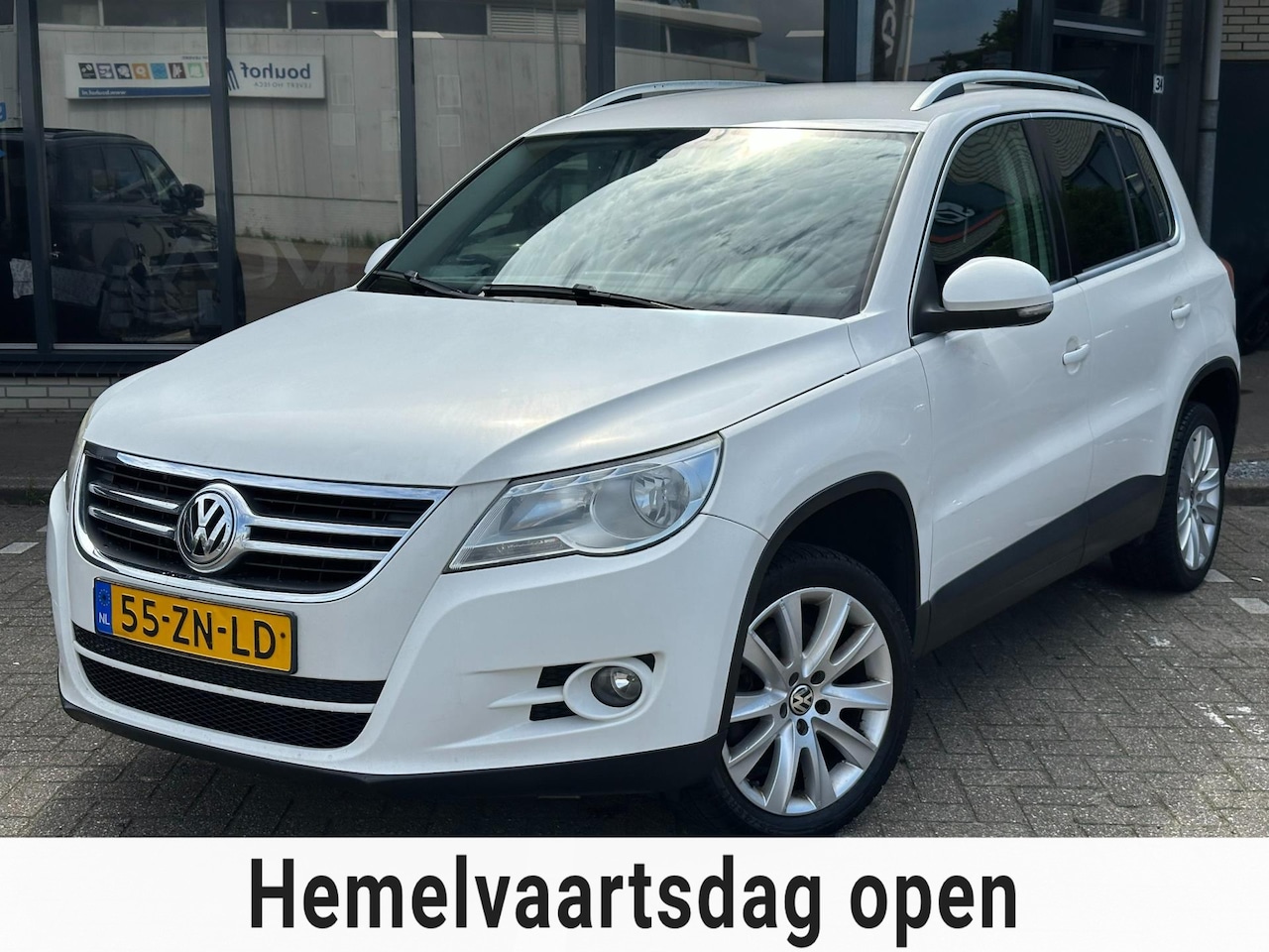 Volkswagen Tiguan - 1.4 TSI Sport&Style 4Motion - AutoWereld.nl
