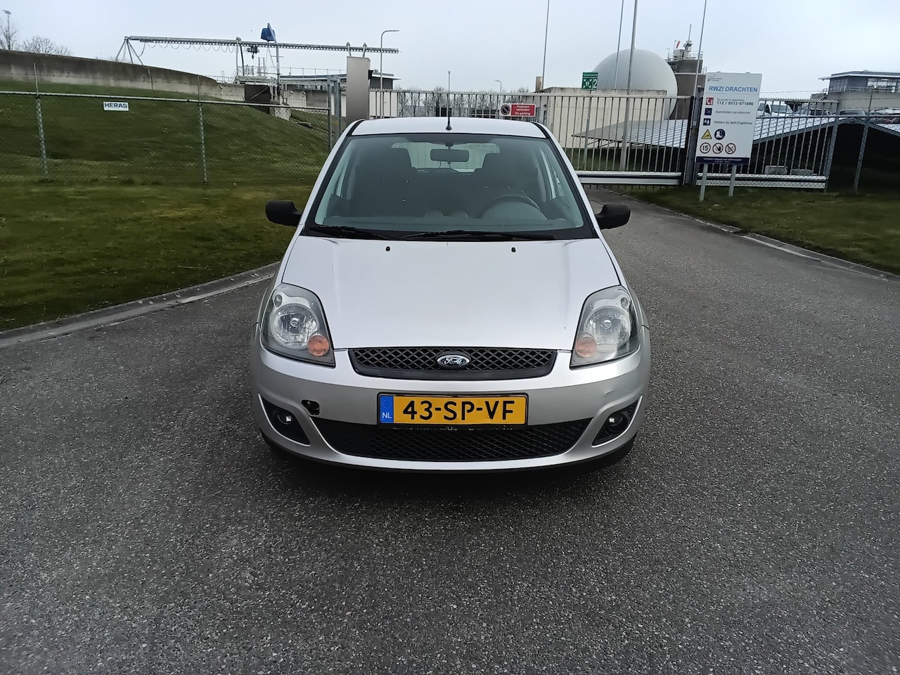 Ford Fiesta - 1.3-8V Ambiente 1.3-8V Ambiente