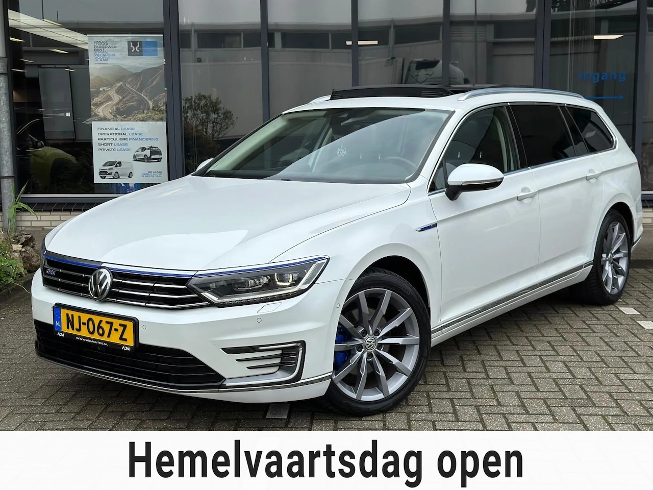 Volkswagen Passat Variant - 1.4 TSI GTE Highline / PANO / Leder bekleding / Head up - AutoWereld.nl