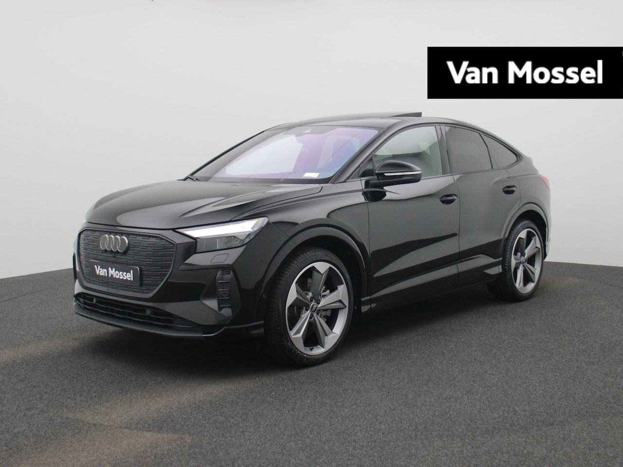 Audi Q4 Sportback e-tron - 45 Edition 82 kWh l Adaptive cruise control l Dodehoekdetectie l Navigatie l Glazen panora - AutoWereld.nl