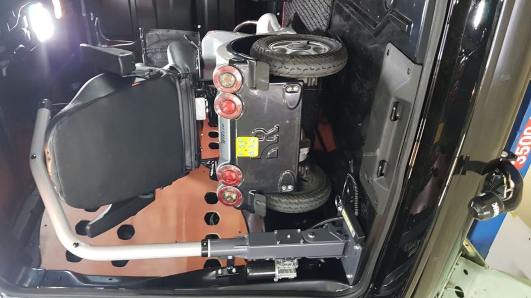 Toyota ProAce Compact - 1.6 D-4D Professional 1.6 D-4D Professional - AutoWereld.nl