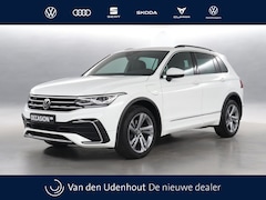 Volkswagen Tiguan - 1.4 TSI eHybrid 245pk PHEV R-Line Business / Adaptive Cruise / Navigatie / Keyless