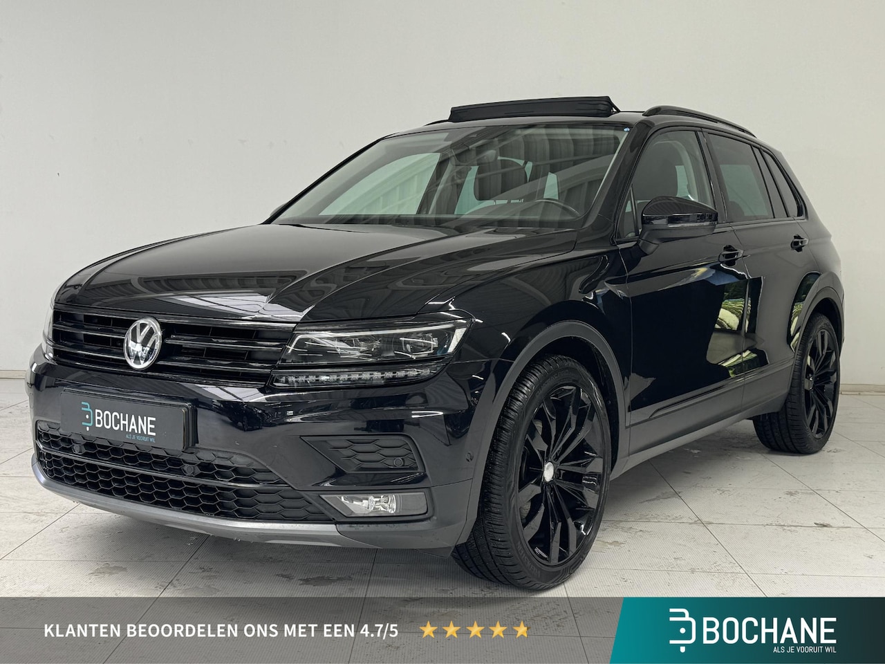 Volkswagen Tiguan - 1.5 TSI ACT Highline Schuifdak | Clima | Navi | Camera | - AutoWereld.nl