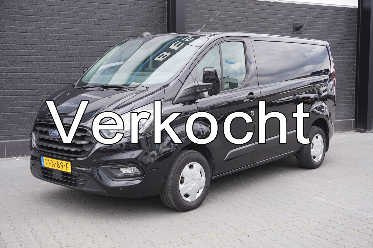 Ford Transit Custom - 2.0 TDCI - EURO 6 - Airco - Navi - Cruise - €12.900,- Excl. - AutoWereld.nl