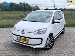 Volkswagen Up! - 1.0 take up BlueMotion| Navi| Airco| Start\Stop| EL. Ramen| Radio| Nieuwe All season bande