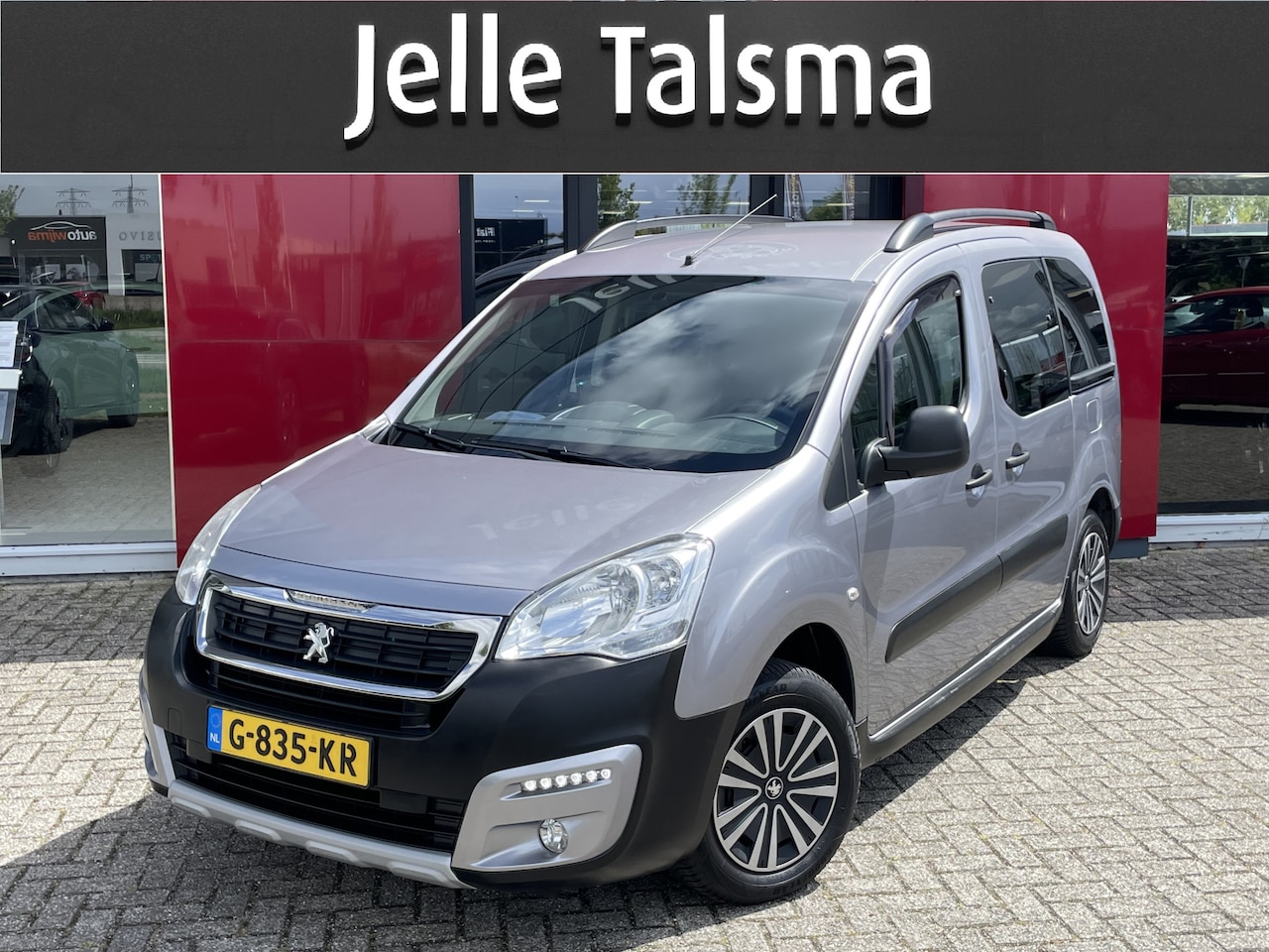 Peugeot Partner Tepee - 1.2 PureTech Active | Airco | Trekhaak | Mistlampen - AutoWereld.nl