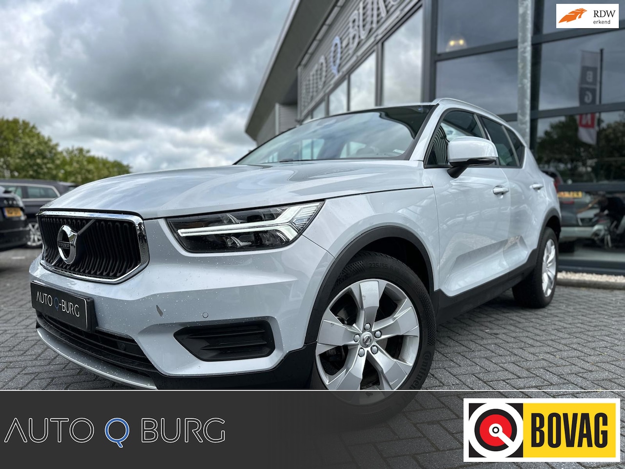 Volvo XC40 - 1.5 T2 Momentum | Navi | LMV | PDC | Led | Camera | Cruise | Climate | Dealer Onderhouden - AutoWereld.nl