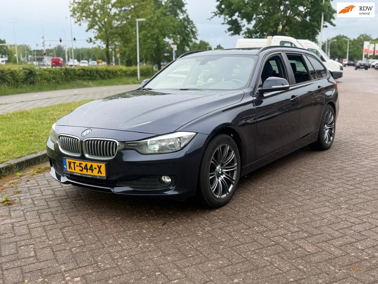 BMW 3-serie Touring - 318D - Automaat - Pano - Vol optie's - AutoWereld.nl