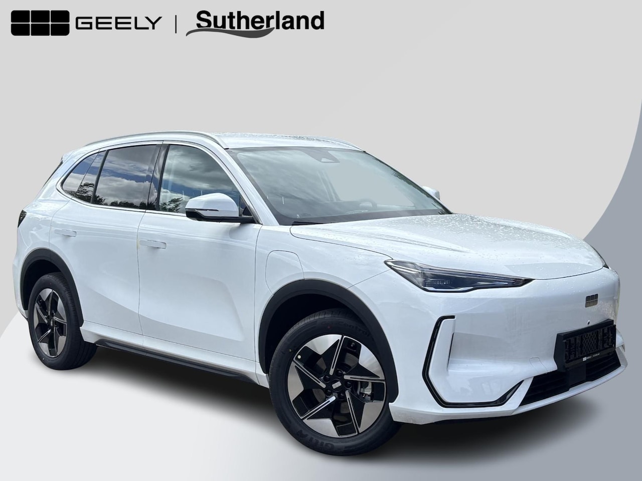 Geely E5 - Pro 60 kWh | Stoelverwarming & verkoeling | Warmtepomp | 360 Camera | Parkeersensoren | - AutoWereld.nl