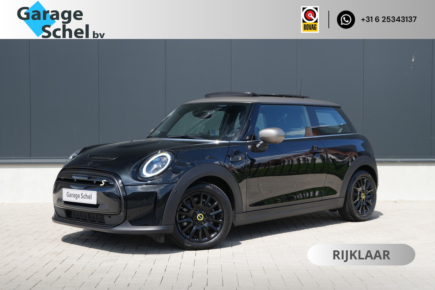 MINI Mini-Electric - MINI Yours 33 kWh - Pano - Stoelverwarming - Camera - Keyless - LED - H&K - Rijklaar - AutoWereld.nl
