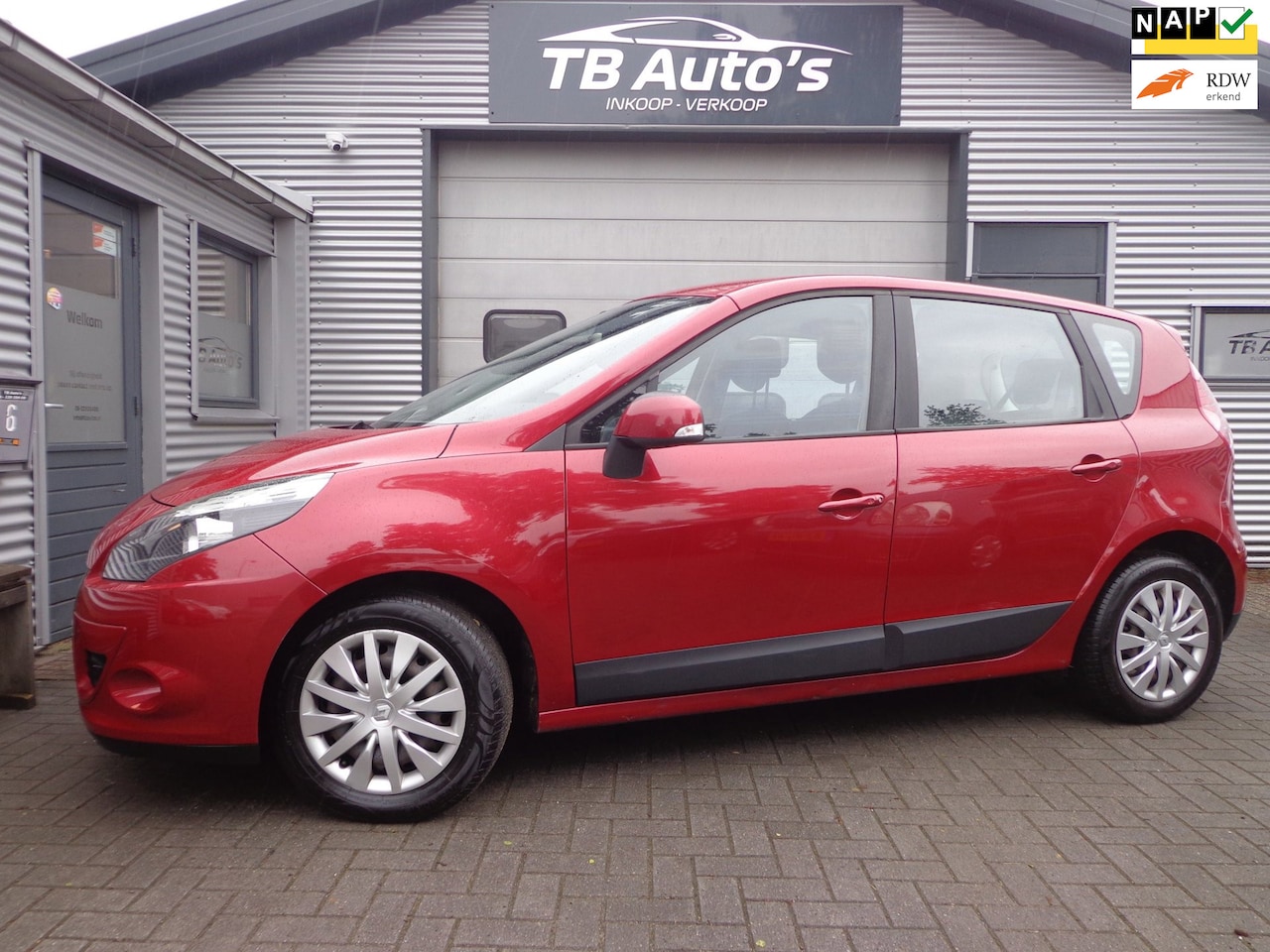 Renault Scénic - 2.0 Expression ! AUTOMAAT / APK 12-05-2027 ! - AutoWereld.nl