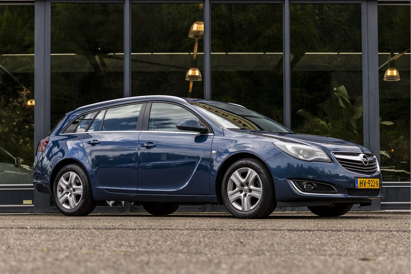 Opel Insignia Sports Tourer - 1.6 CDTI EcoFLEX Business+ - AutoWereld.nl