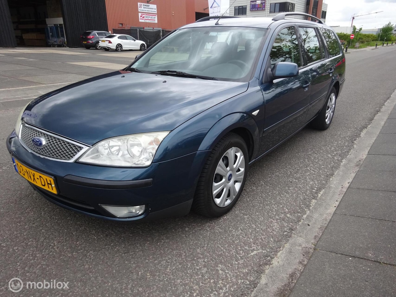 Ford Mondeo Wagon - 1.8-16V First Edition 1.8-16V First Edition - AutoWereld.nl